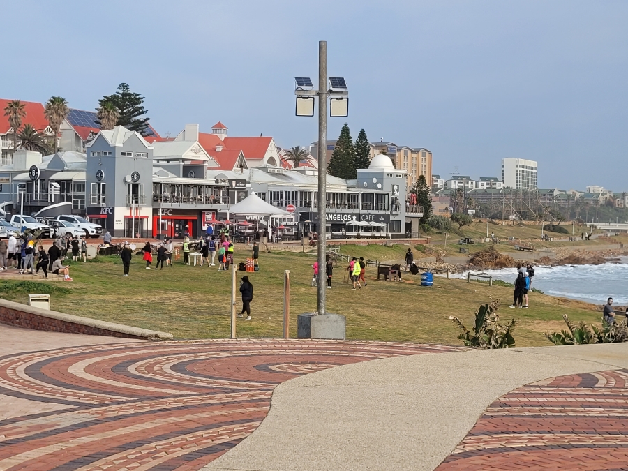 2 Bedroom Property for Sale in Summerstrand Eastern Cape